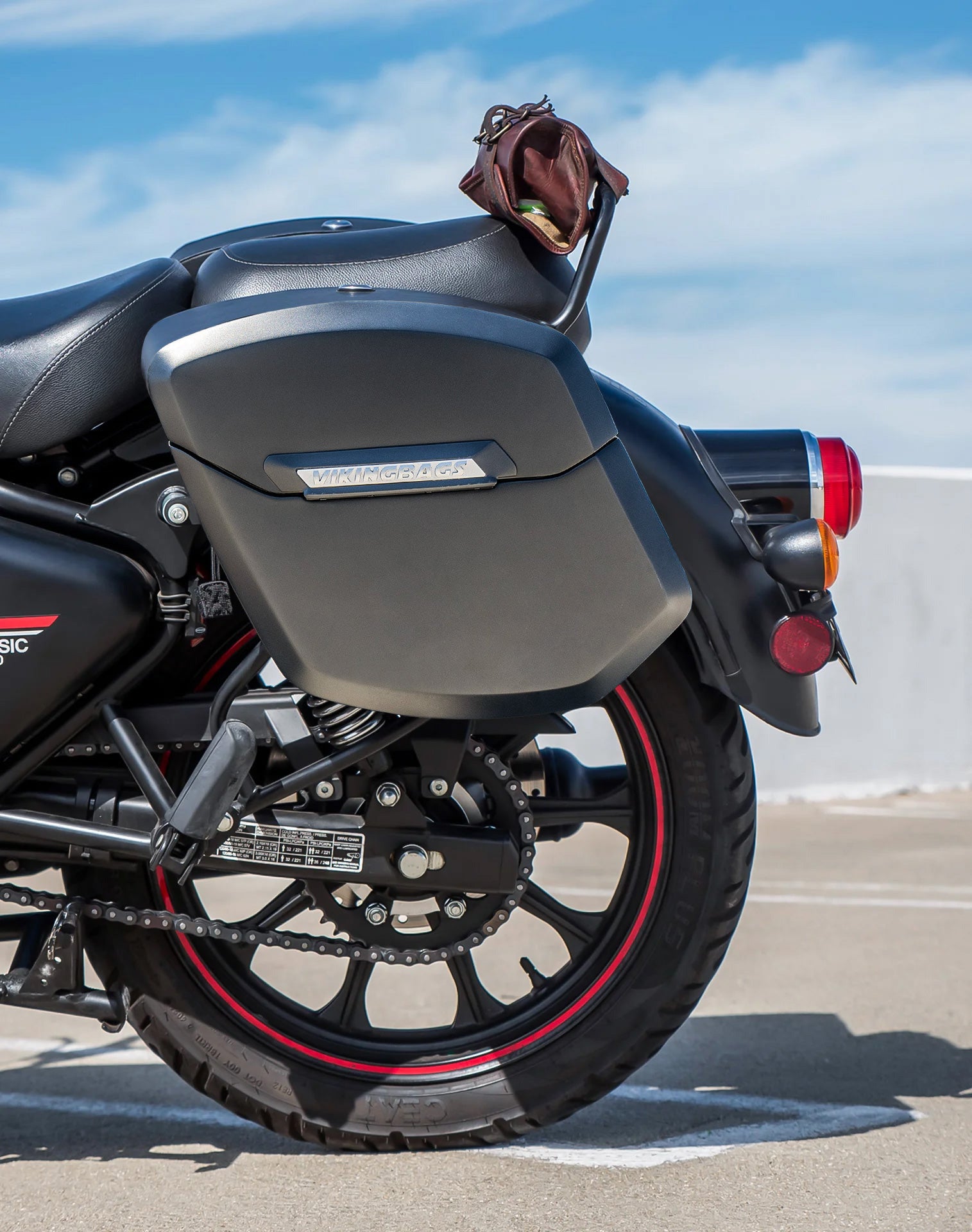 24L - Ironclad Quick-Mount Medium Royal Enfield Classic 350 Matte Hard Saddlebags Lifestyle