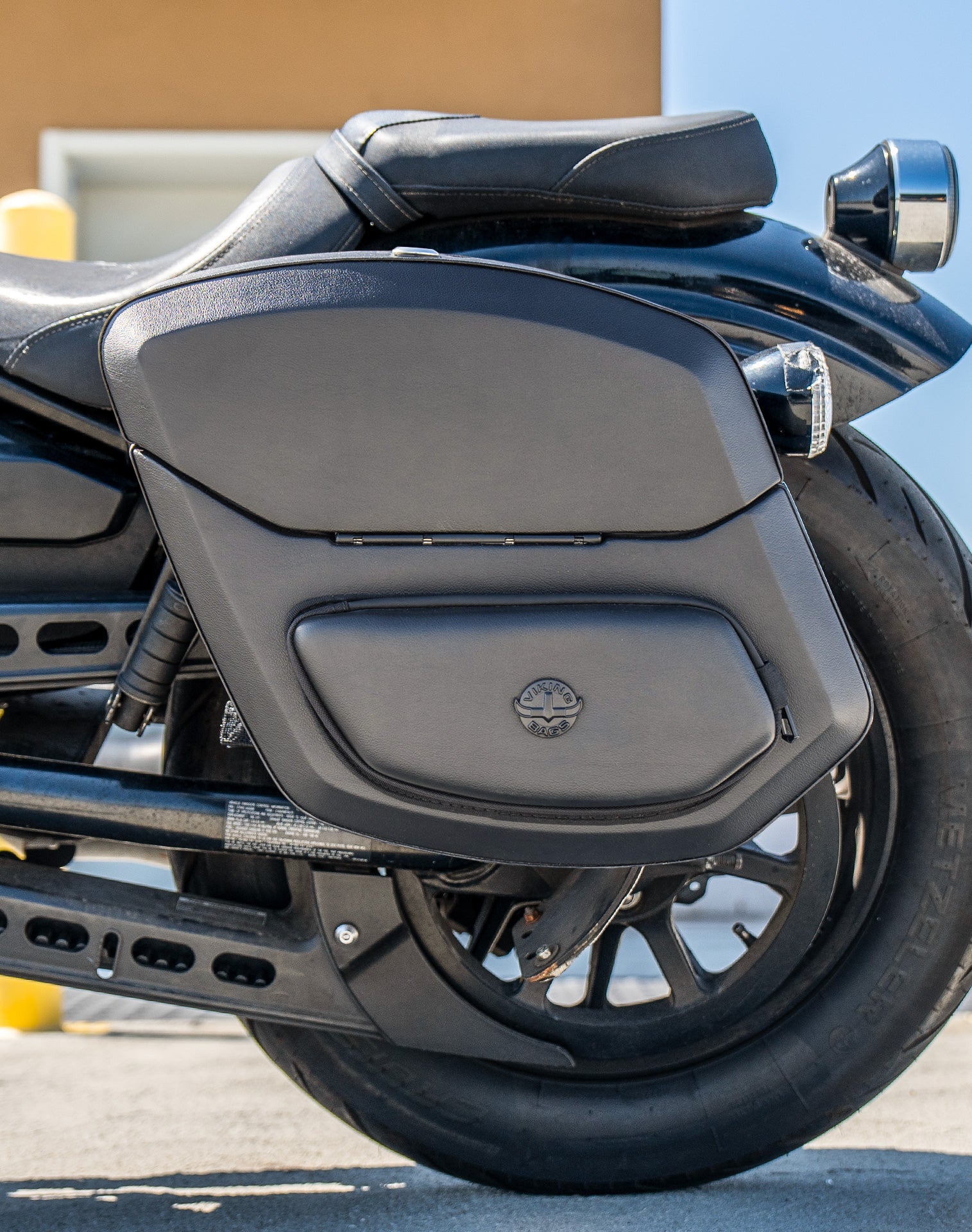 24L - Ironclad Quick-Mount Medium Yamaha Bolt Specific Leather Wrapped Hard Saddlebags Life Style 2