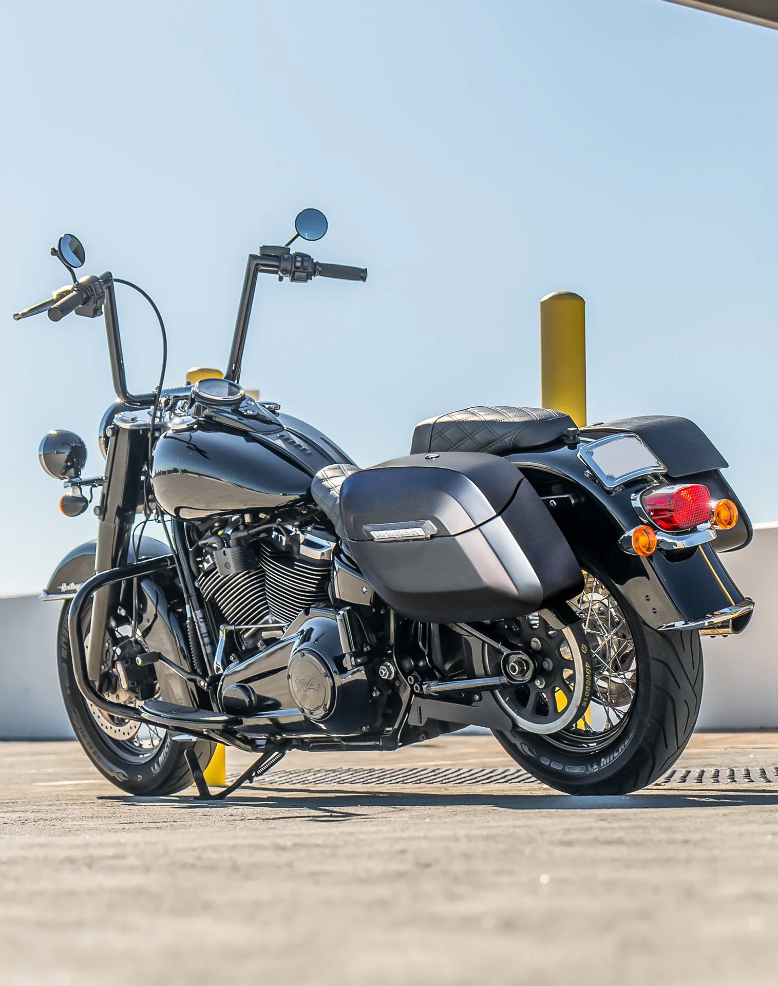 40L - Lamellar Raven Extra Large Matte Motorcycle Hard Saddlebags for Harley Softail Heritage FLHC/S Lifestyle