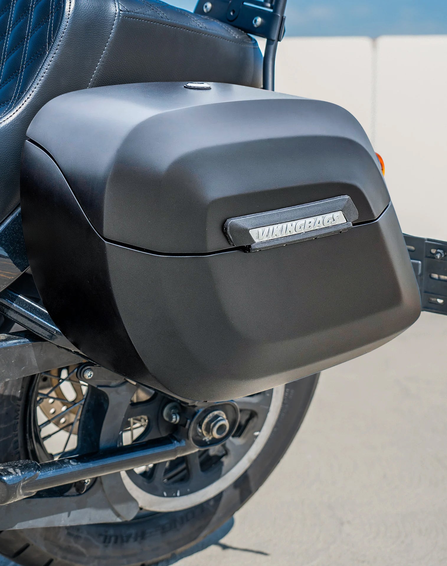40L - Lamellar Raven Extra Large Matte Motorcycle Hard Saddlebags for Harley Softail Street Bob FXBB/S Lifestyle