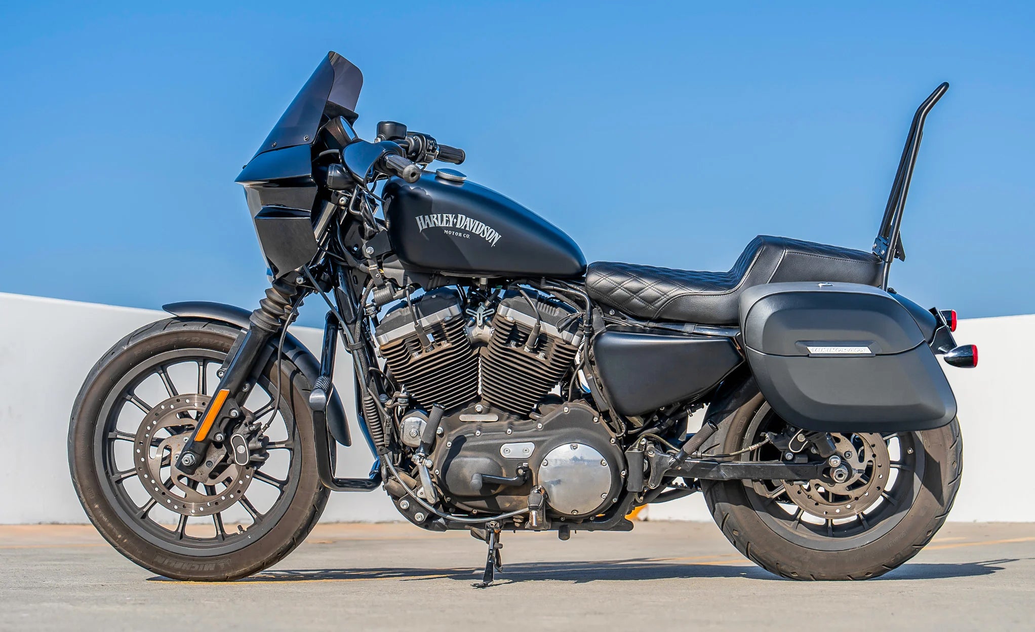 36L - Lamellar Raven Extra Large Shock Cut-out Leather Covered Hard Saddlebags for Harley Sportster 883 Iron XL883N Lifestyle @expand
