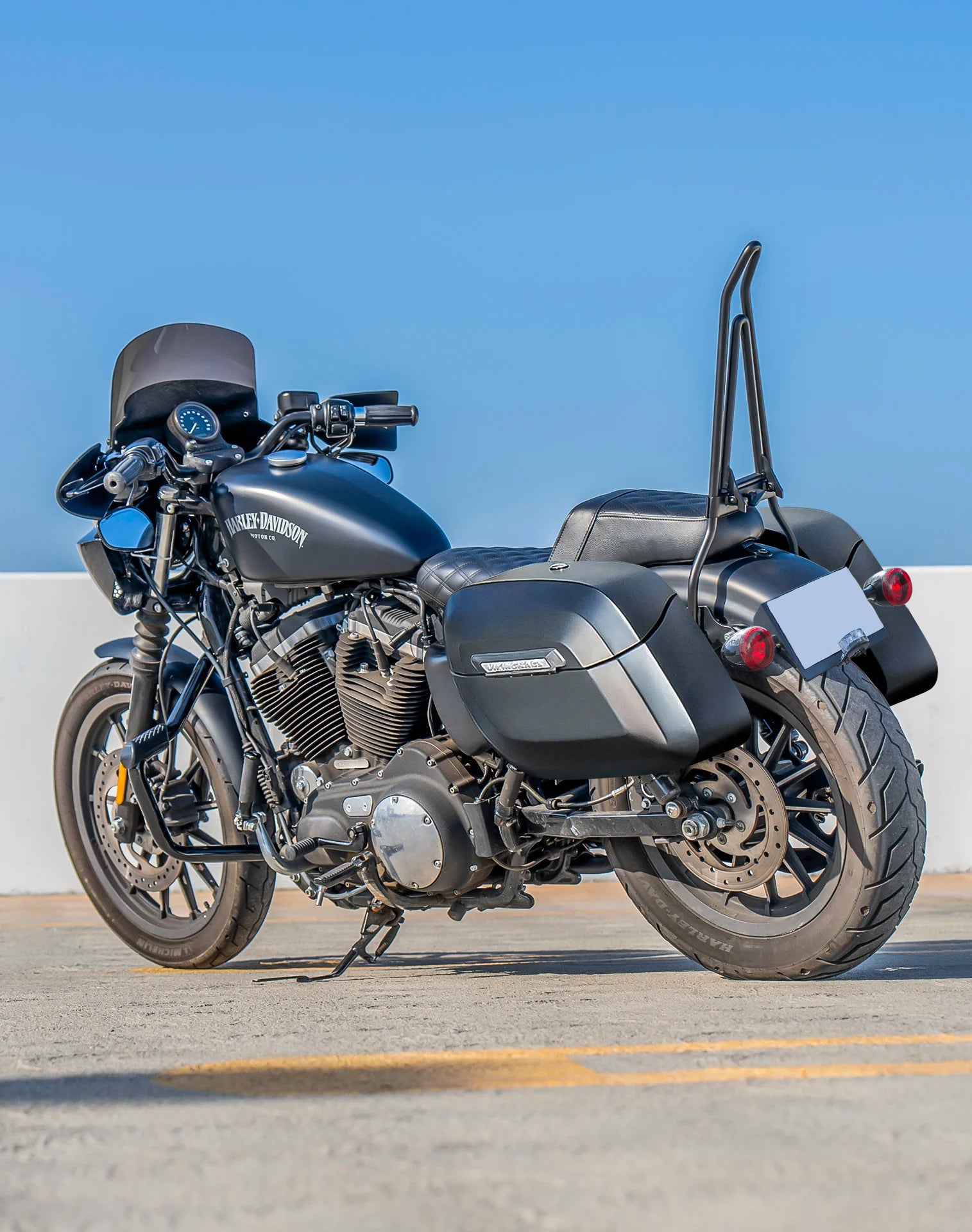 36L - Lamellar Raven Extra Large Shock Cutout Matte Motorcycle Hard Saddlebags for Harley Sportster 883 Iron XL883N Lifestyle