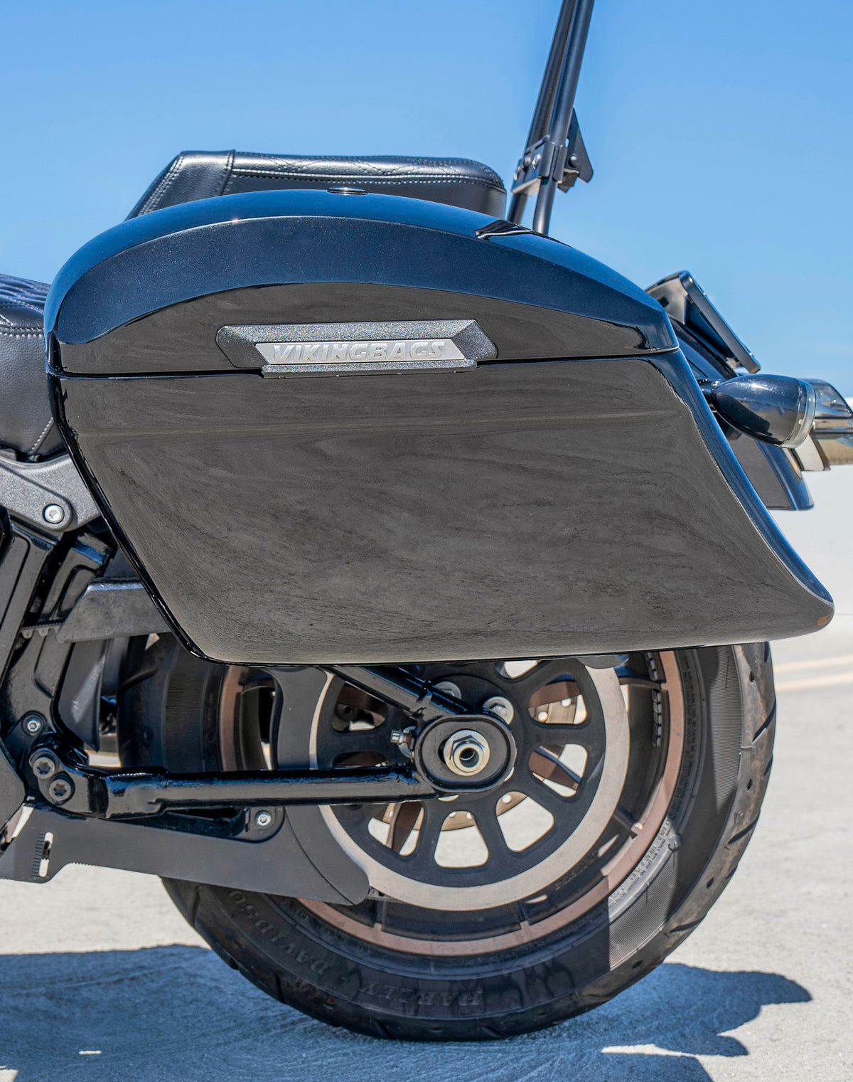 40L - Lamellar Stallion Extra Large Painted Motorcycle Hard Saddlebags for Harley Softail Low Rider S FXLRS