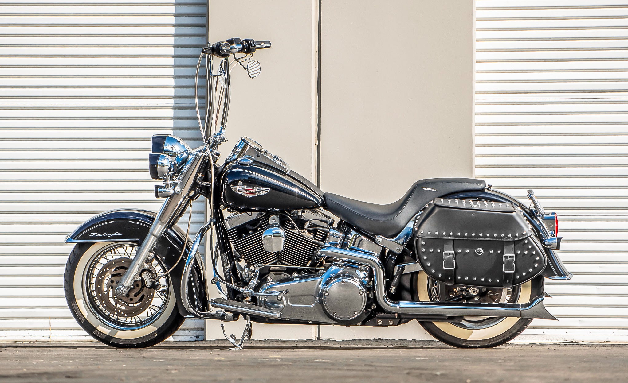 Viking 35L Legacy XL Harley Softail Deluxe FLSTN/I Studded Leather