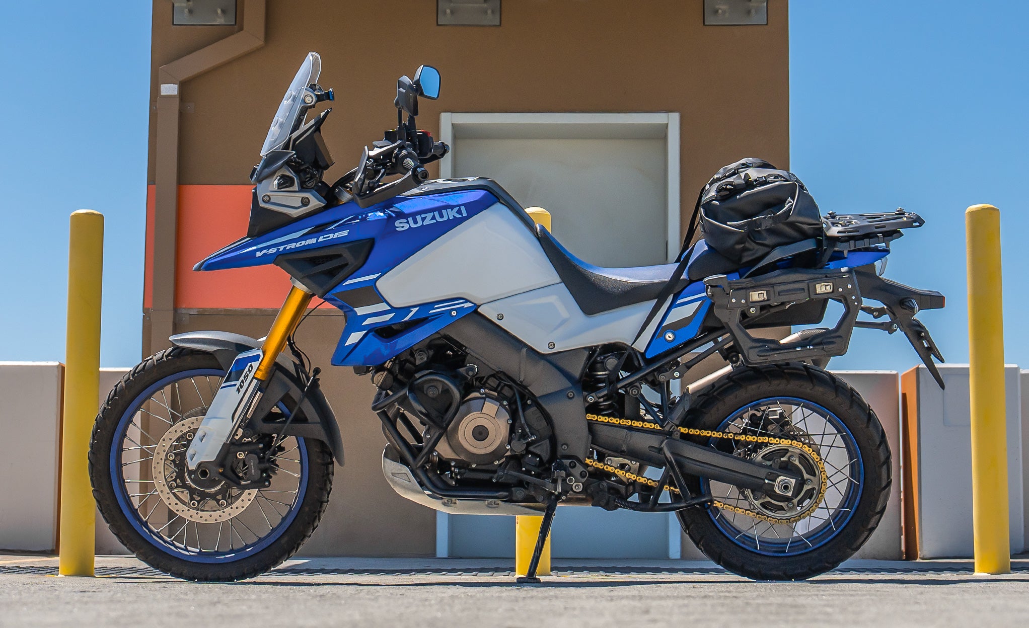 22L - Odyssey Suzuki ADV Touring Tailpack Life Style Photo @expand