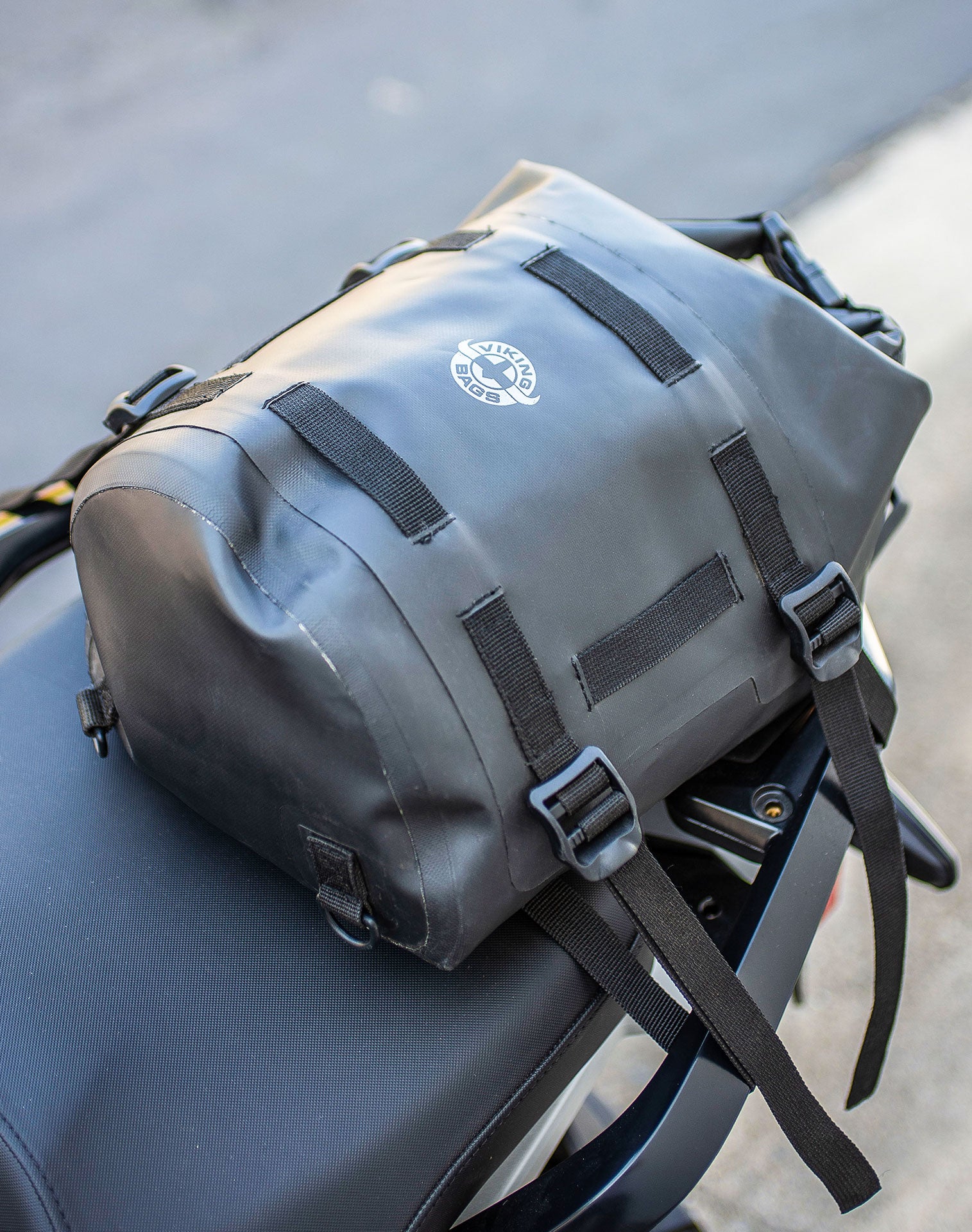 8L - Odyssey BMW ADV Touring Tailpack Life Style