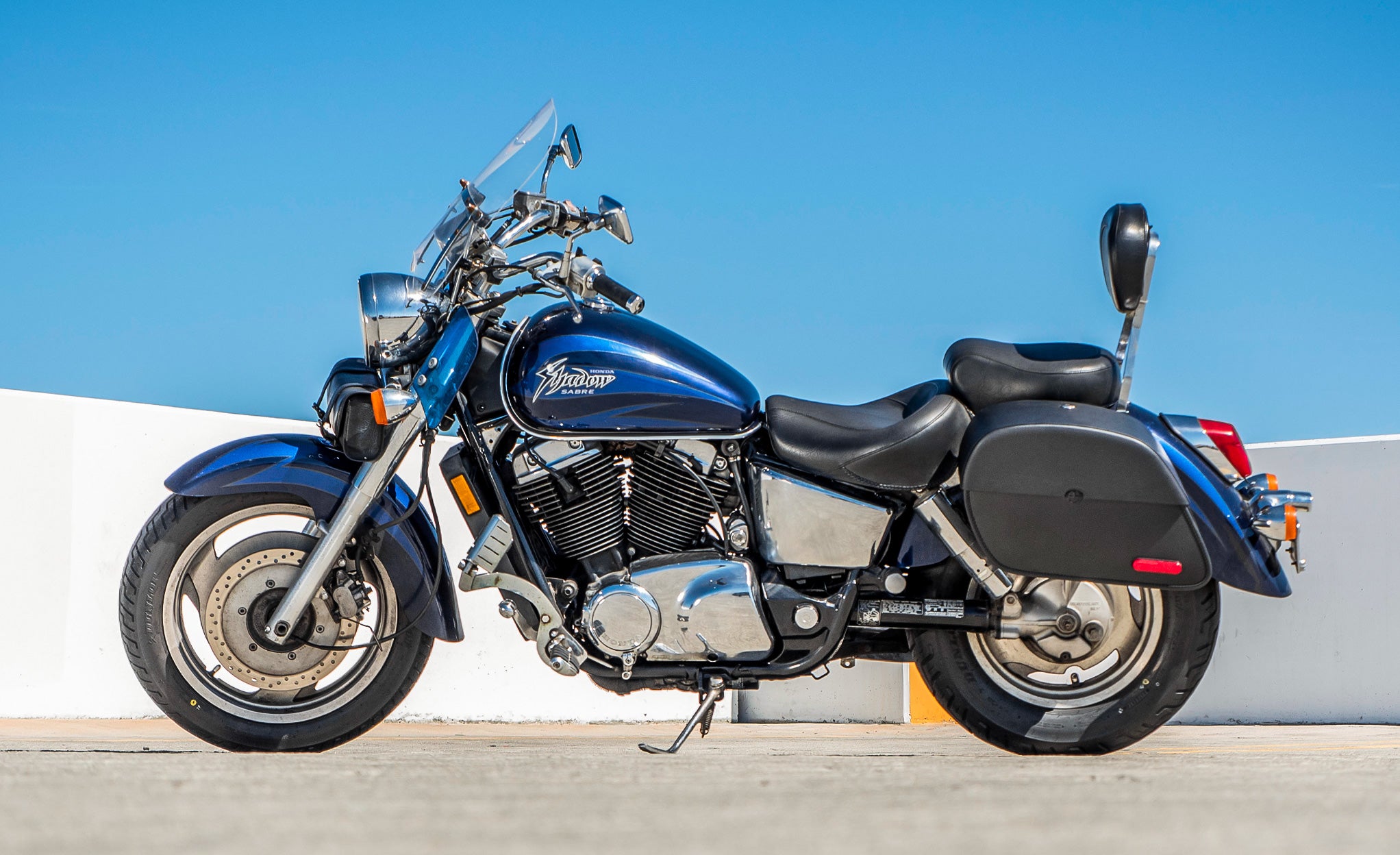 Viking 28L Panzer Medium Honda Shadow 1100 Sabre Motorcycle Saddlebags