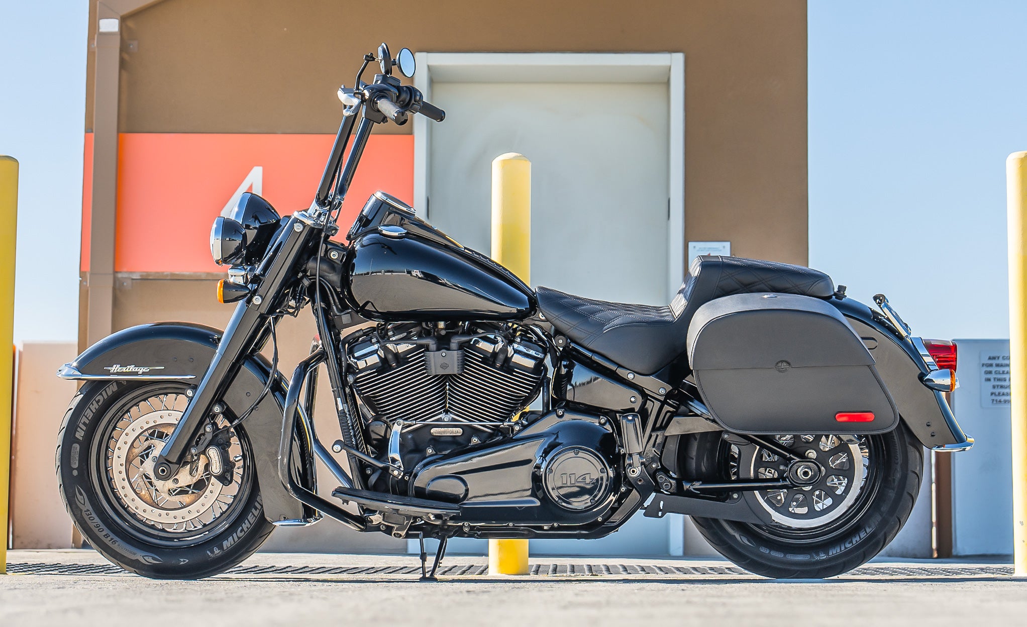 Viking 28L Panzer Medium Harley Softail Heritage FLHC/S Leather