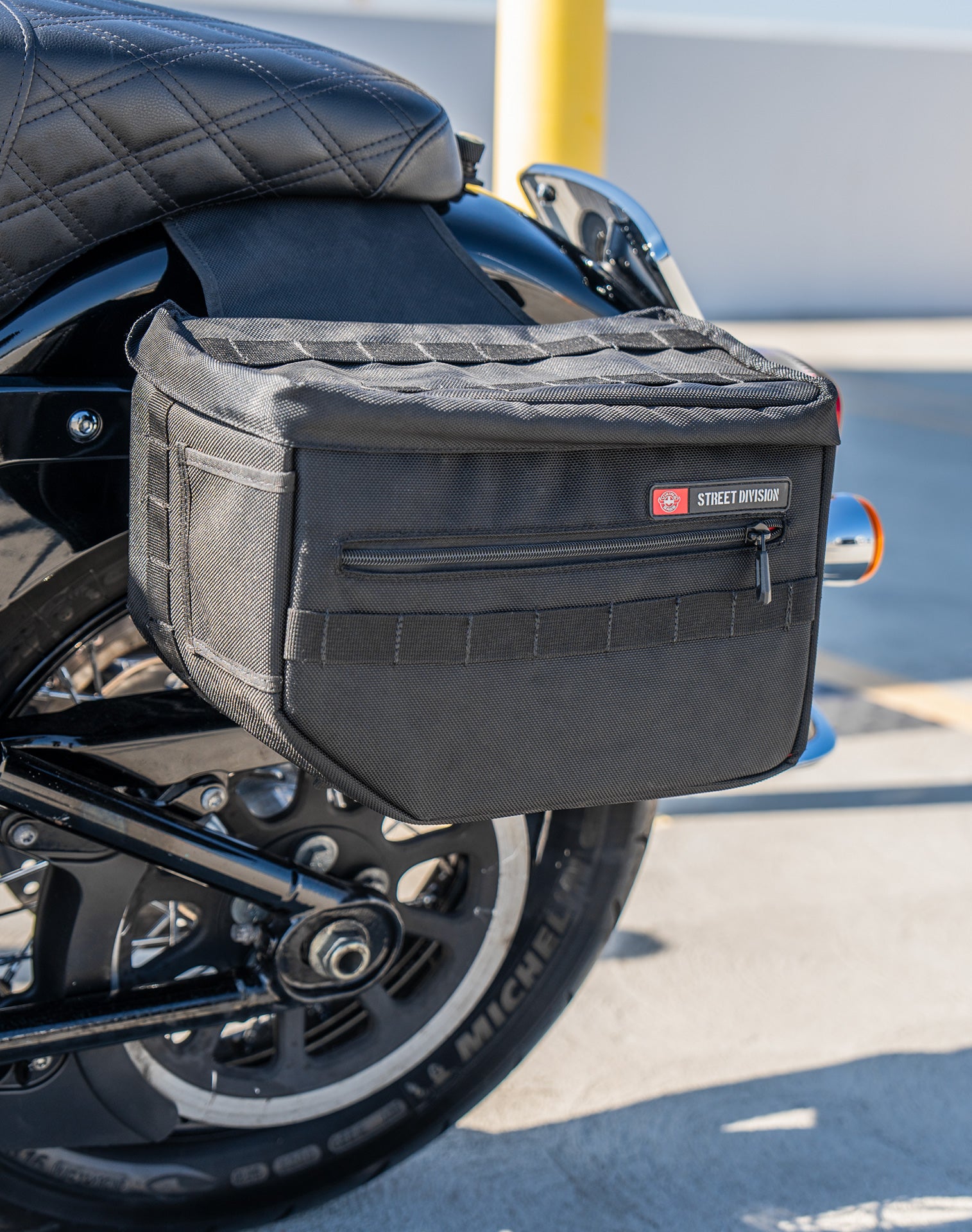 18L - Patriot Medium Motorcycle Throw Over Saddlebags for Harley Softail Heritage FLHC/S Lifestyle