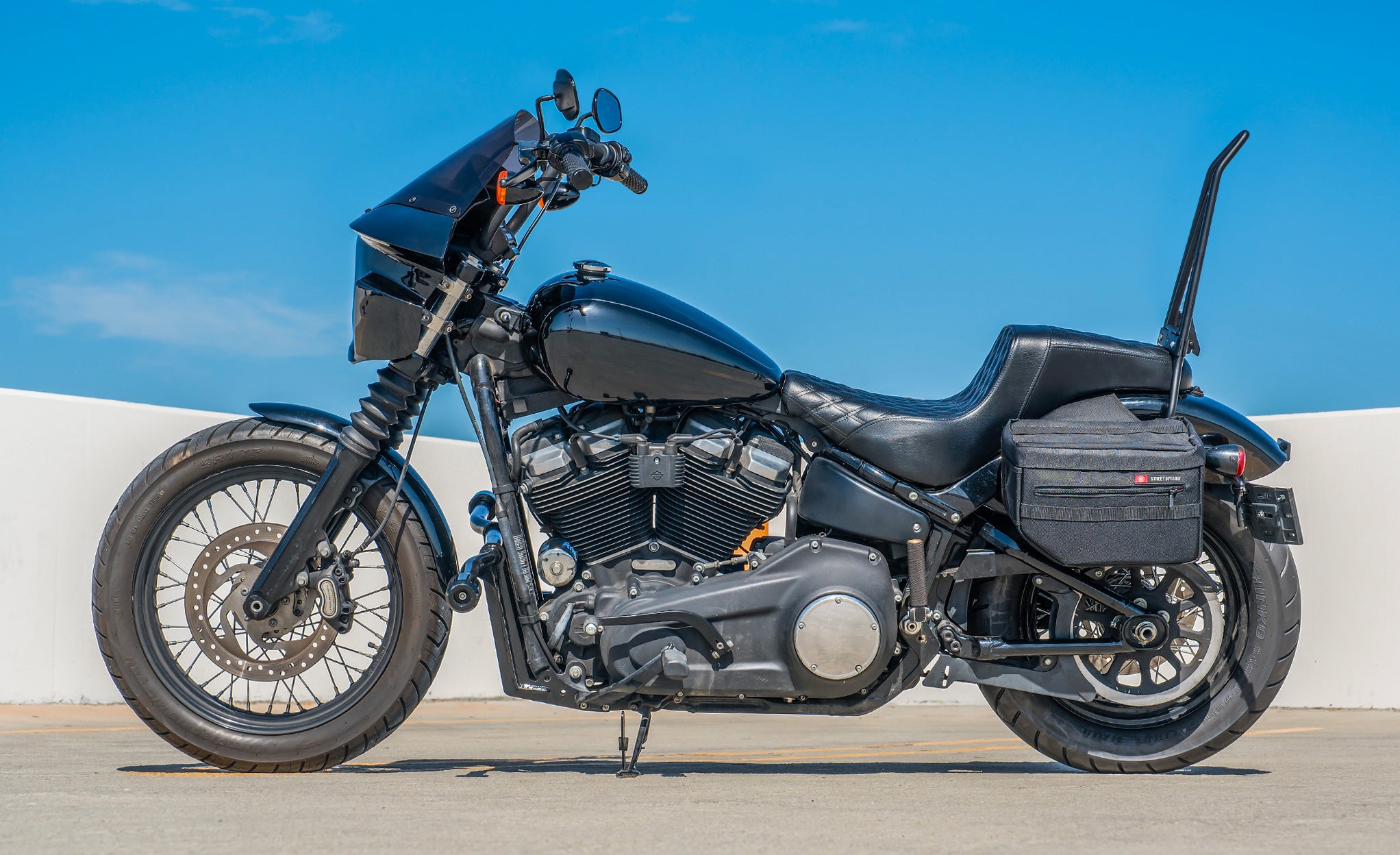Viking Patriot Medium Harley Softail Street Bob FXBB/S Motorcycle