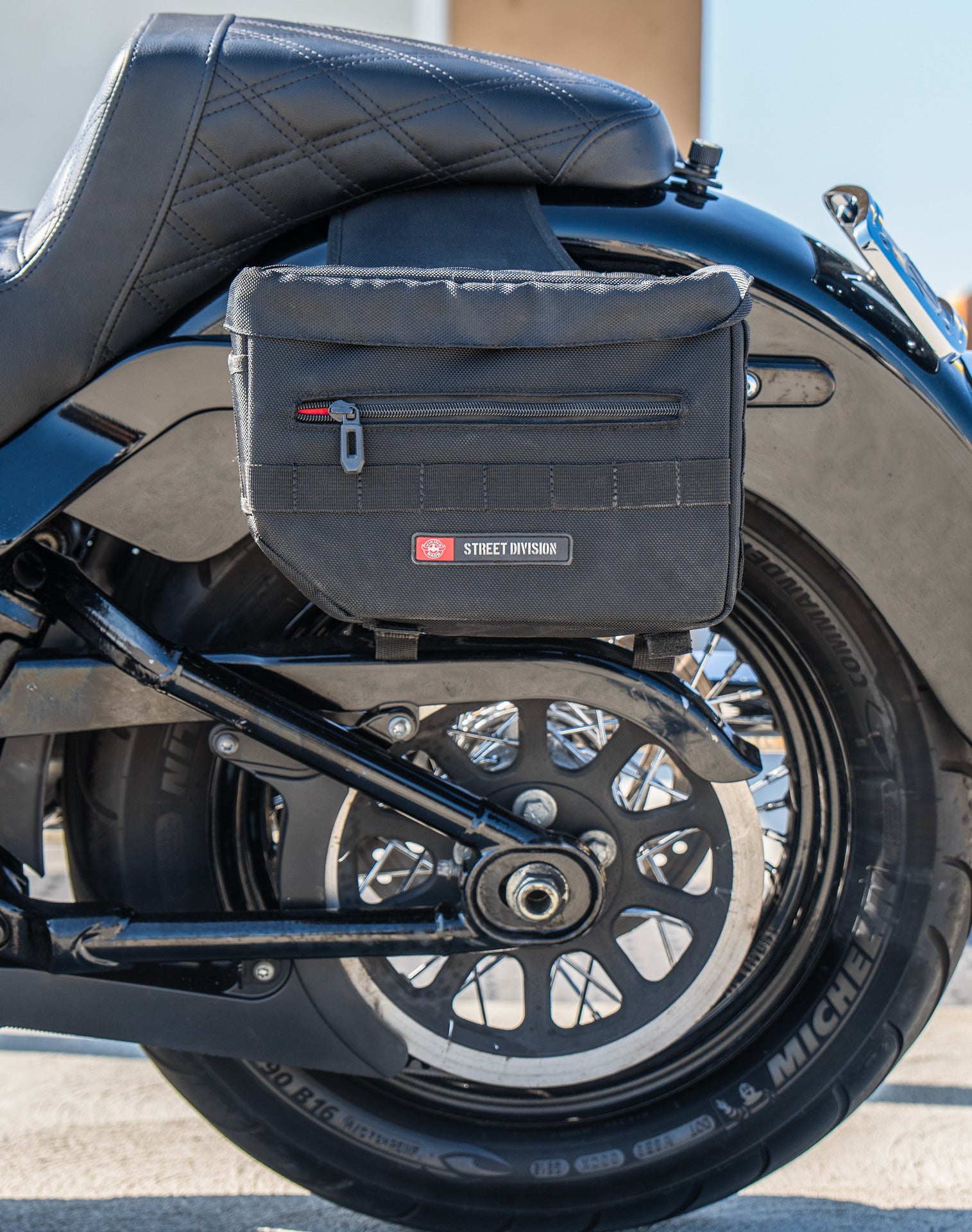 10L - Patriot Small Throw Over Saddlebags for Harley Softail Heritage FLHC/S Lifestyle