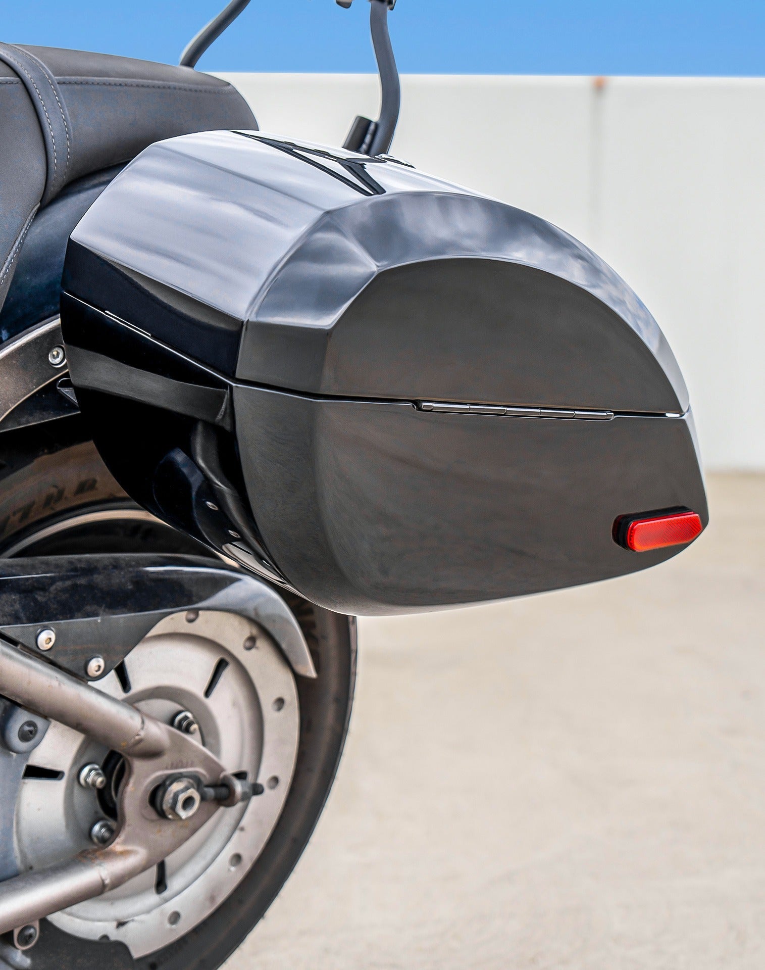 Viking 28L Phantom Large Kawasaki Vulcan 900 Custom Painted