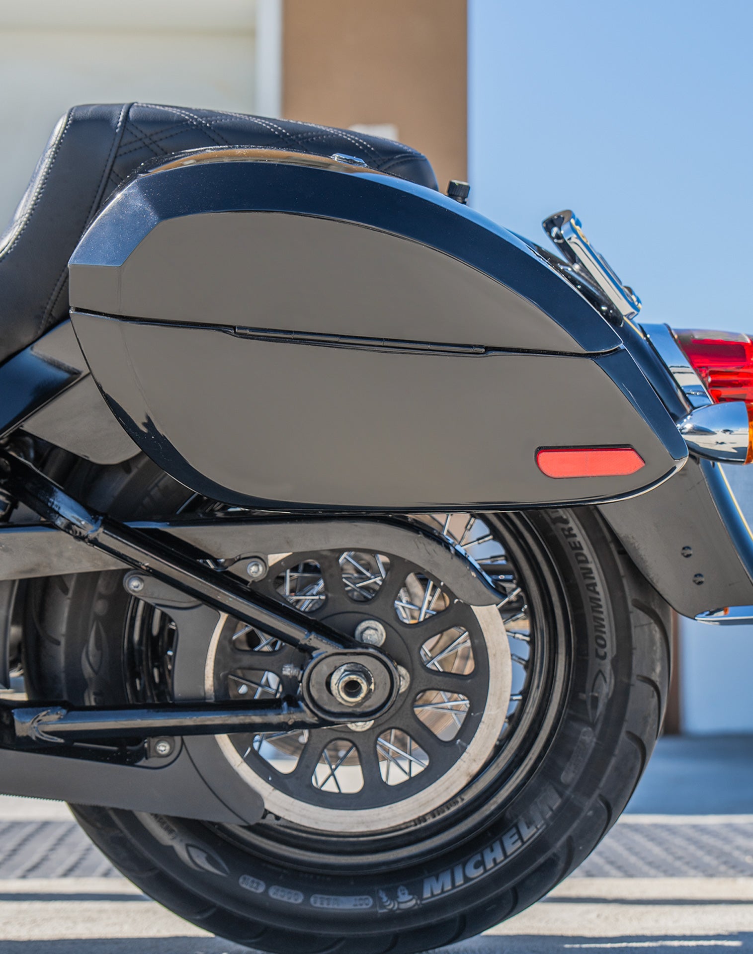 28L - Phantom Large Painted Motorcycle Hard Saddlebags For Harley Softail Heritage FLHC/S Lifestyle