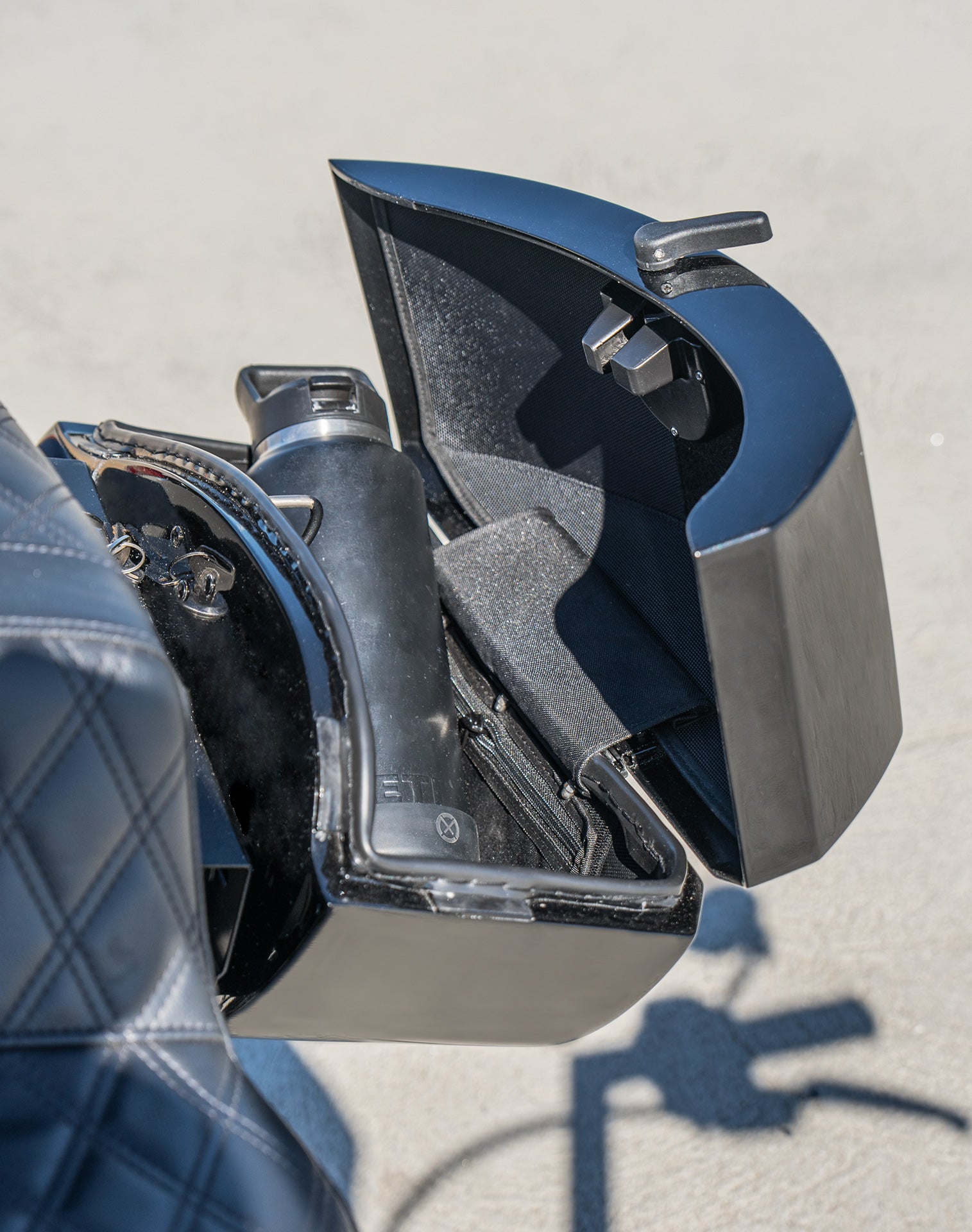 28L - Phantom Large Painted Motorcycle Hard Saddlebags For Harley Softail Heritage FLHC/S Lifestyle